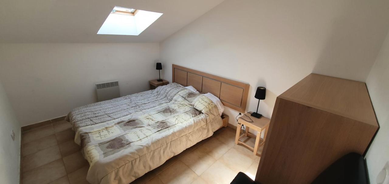 Chez Twin&Twin Apartment Santa-Maria-Poggio  Екстериор снимка