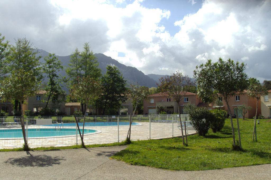Chez Twin&Twin Apartment Santa-Maria-Poggio  Екстериор снимка