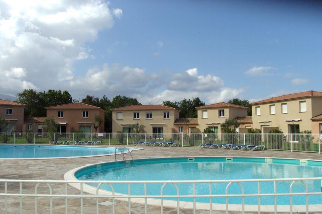 Chez Twin&Twin Apartment Santa-Maria-Poggio  Екстериор снимка